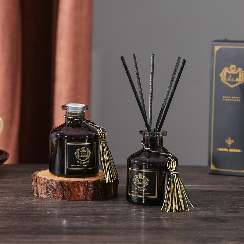 مجموعة معطرات جو بسعة 50 مل بر - مراجعة Perfume Room Fragrance وسعره