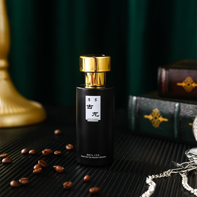 عطور كولونيا ذات رائحة طويلة ا - مراجعة Perfume Light Fragrance وسعره
