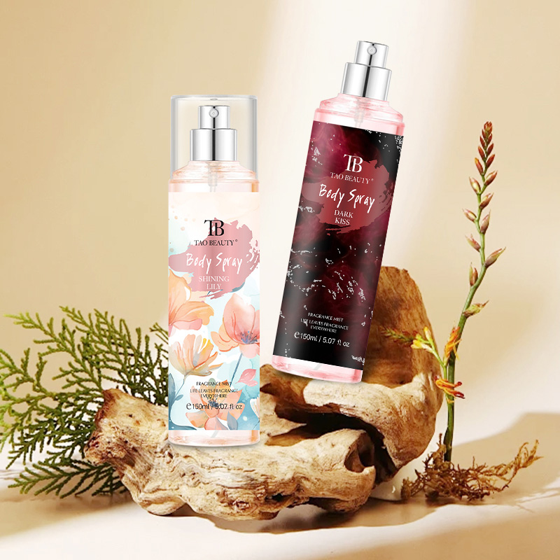 بخاخ العطر ذو رائحة زهرية خفيف - مراجعة Rose Water Spray وسعره